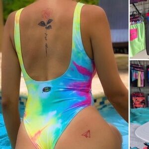 Slunks Tie Dye One-Piece Cheeky Swimsuit S bathing suit volleyball